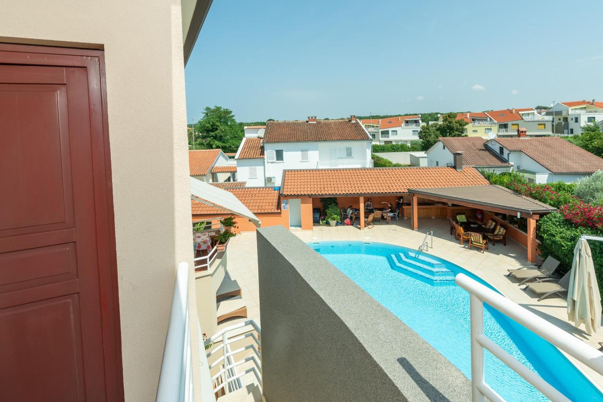 Apartment Complex Irena With Pool โปเรช ภายนอก รูปภาพ